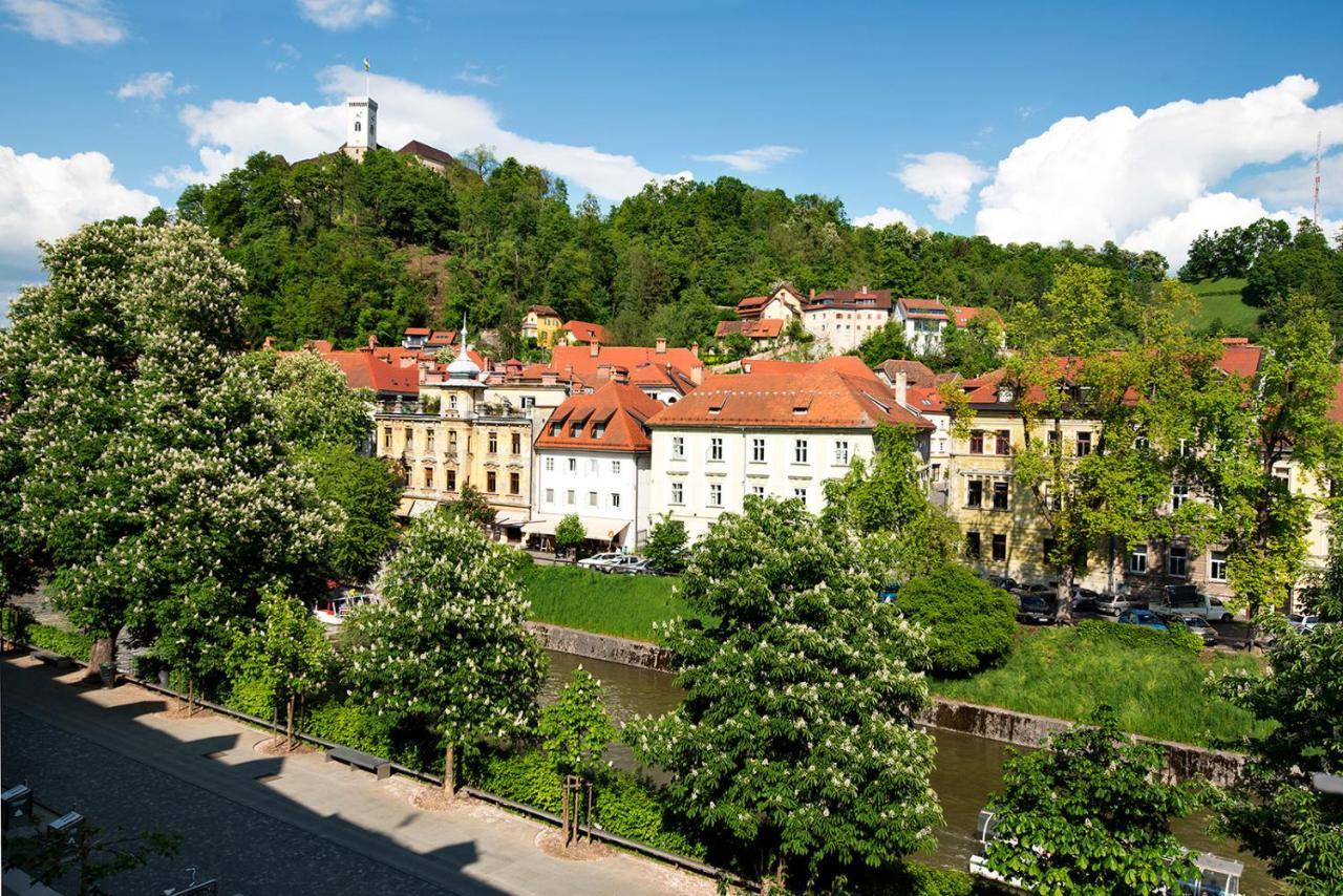 Zois Apartments Ljubljana Luaran gambar